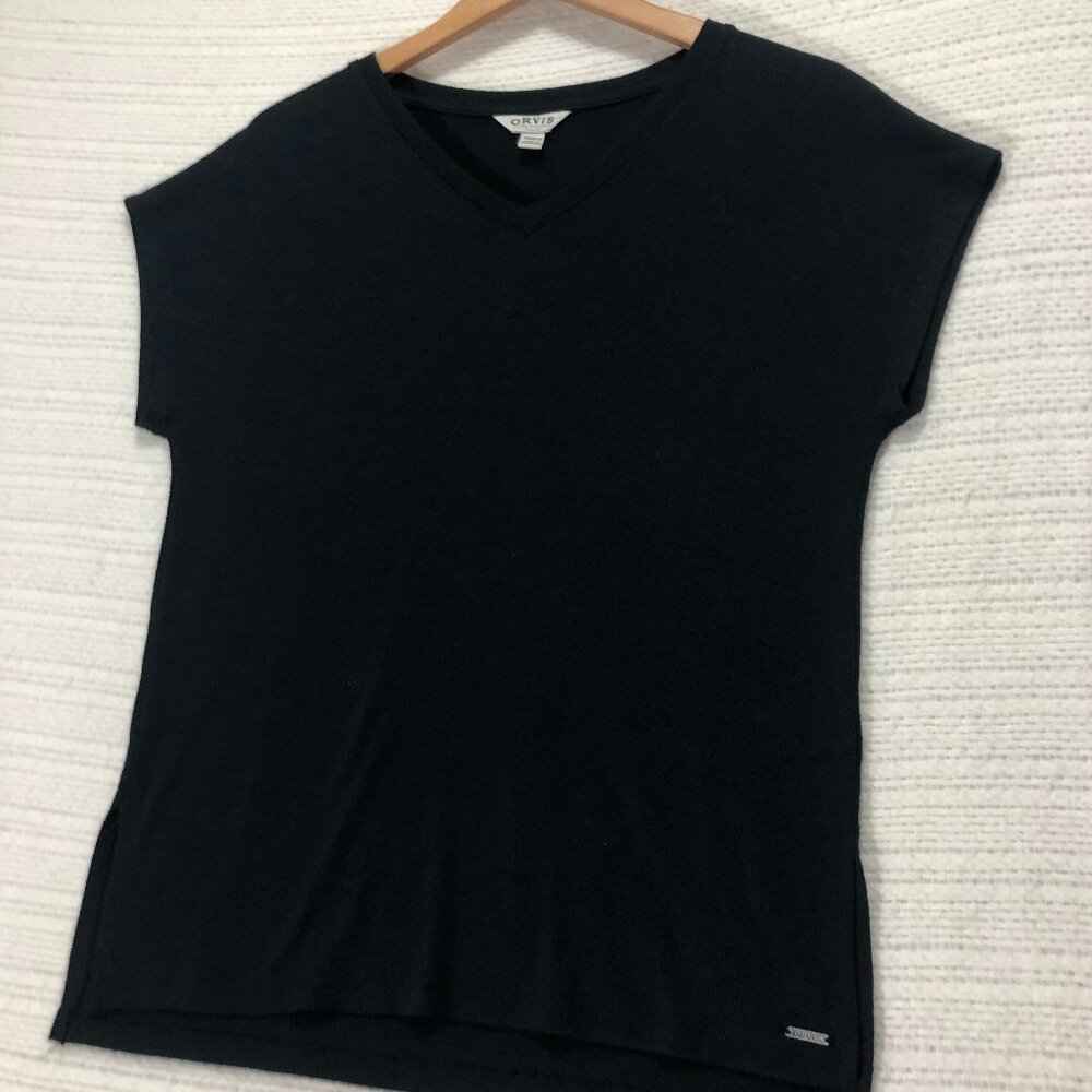 Orvis Womens T-Shirt Size XS Loose Fit V-Neck Short Sleeve Black Slit‎ Sides